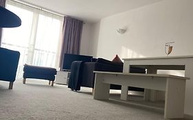2 Bedroom Near Ocean Village Marina Port Apartment